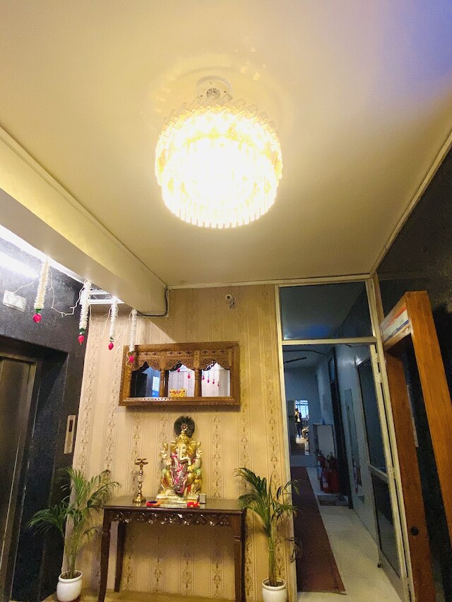 ホームステイ - ホステル