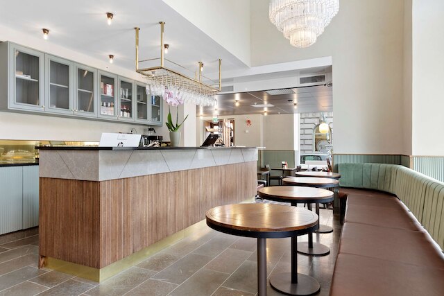 ベスト ウェスタン ホテル アット 108