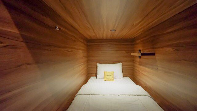 フェロ B&B ホステル クタ - 大人限定