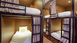 フェロ B&B ホステル クタ - 大人限定