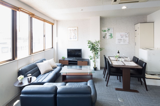 坂本ビル 4 階 Modern Gray