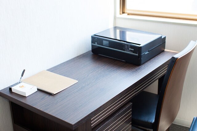 坂本ビル 4 階 Modern Gray