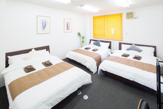 坂本ビル 4 階 Modern Gray