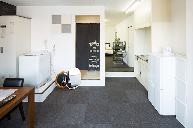 坂本ビル 6 階 Excellent Black