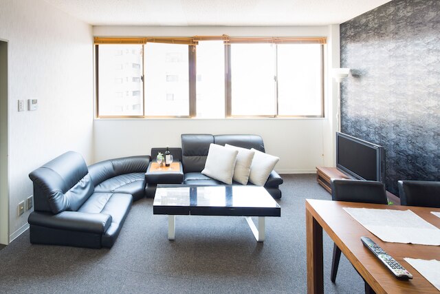 坂本ビル 6 階 Excellent Black