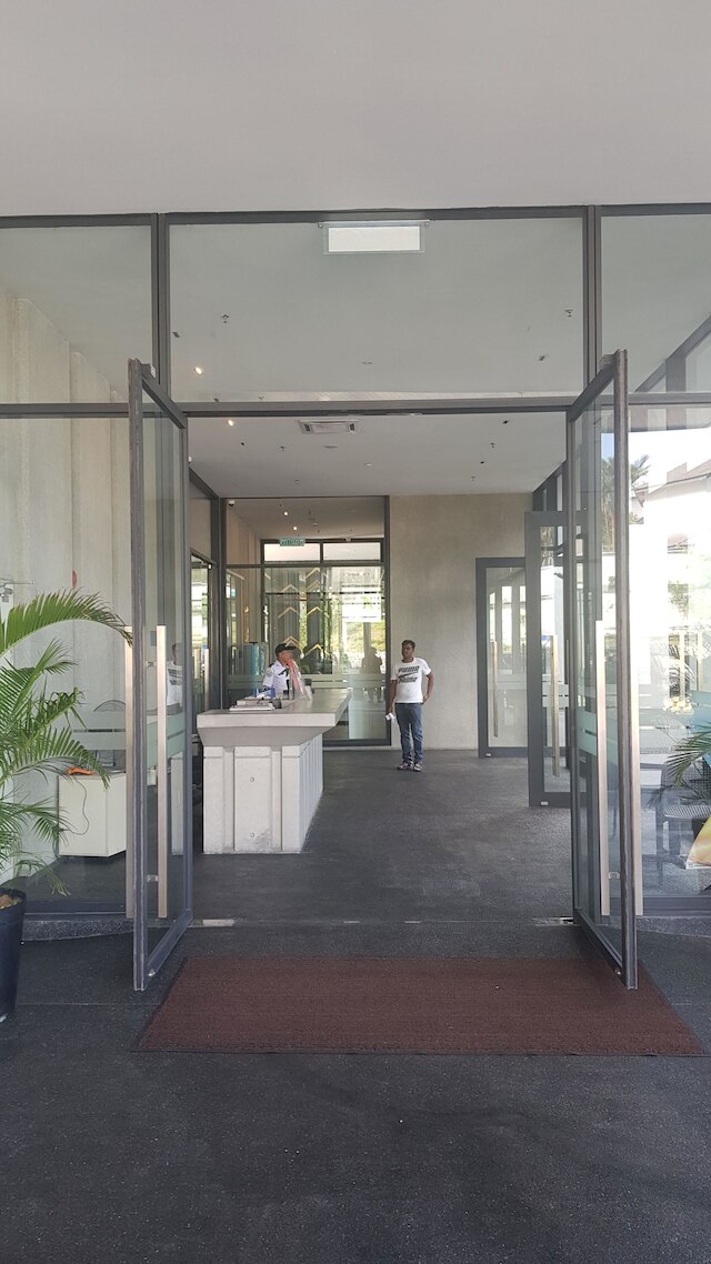 ザ ハブ SS2 バイ マナティドゥール