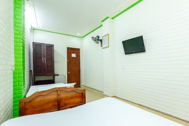 OYO 604 クイーン ホテル