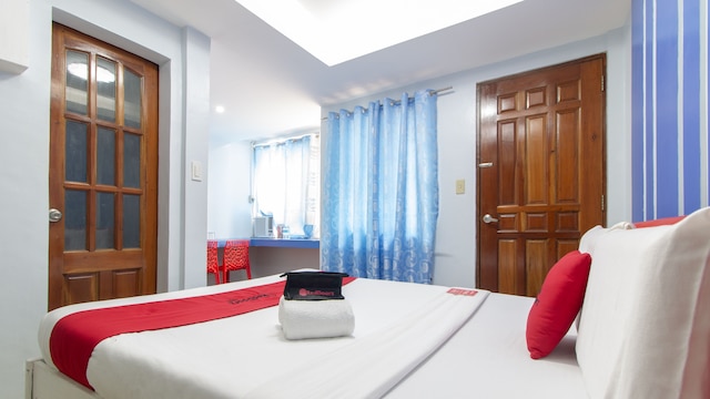 レッドドアーズ アットドゥ ビルダーズ ルームズ Ph2 タギッグ