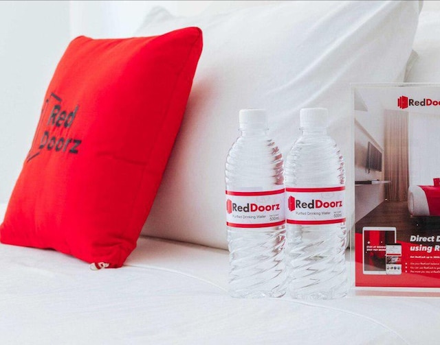 レッドドアーズ プラス ニア バンコ セントラル ナグ フィリピナス ダヴァオ