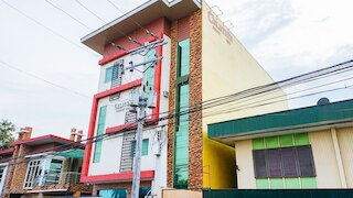 レッドドアーズ ニア タリサイ ディストリクト ホスピタル