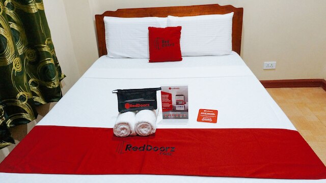 レッドドアーズ ニア タリサイ ディストリクト ホスピタル