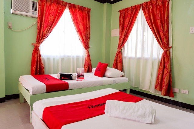 レッドドアーズ ニア マリバゴ バランガイ ホール