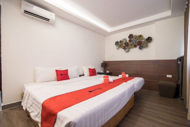 レッドドアーズ ニア ザップ バット