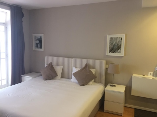 ビー オポルト アパートメンツ クレーリゴス