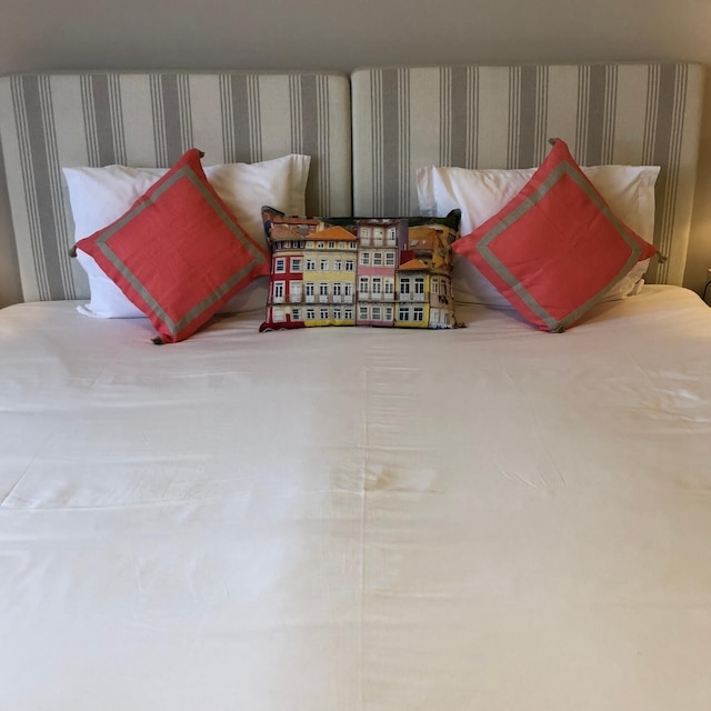 ビー オポルト アパートメンツ クレーリゴス