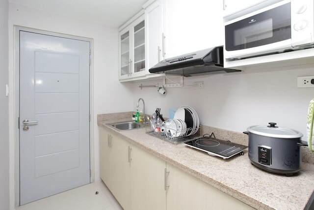 グラス レジデンシーズ - コンドミニアム