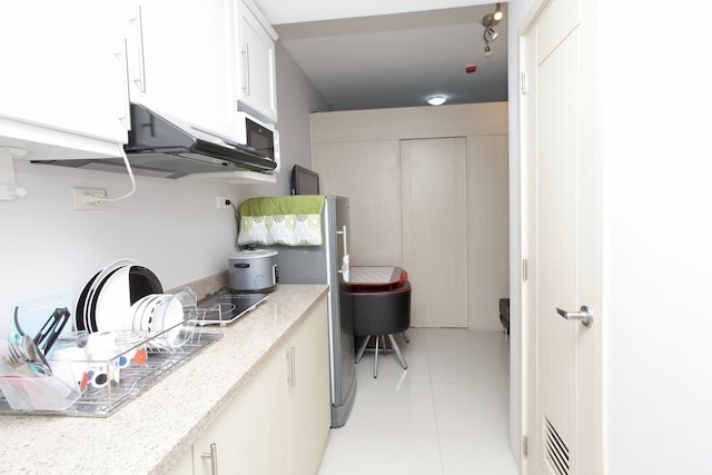 グラス レジデンシーズ - コンドミニアム