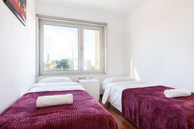 アキラ フラッツ ポート フォーラム