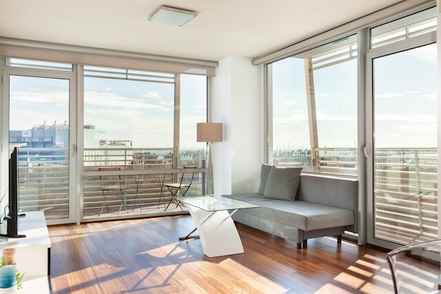 アキラ フラッツ ポート フォーラム