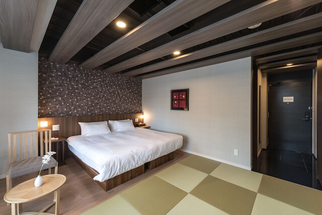 谷町君 ホテルひとめぼれ