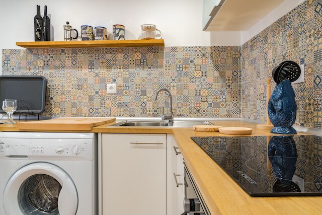 アルファシンハ アパートメント