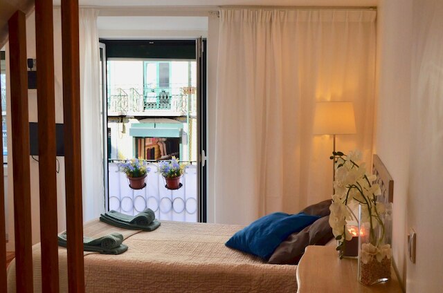 アルファシンハ アパートメント