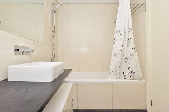 サニー & ブライト アモレイラス アパートメント