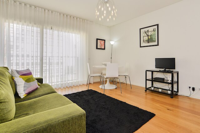 サニー & ブライト アモレイラス アパートメント