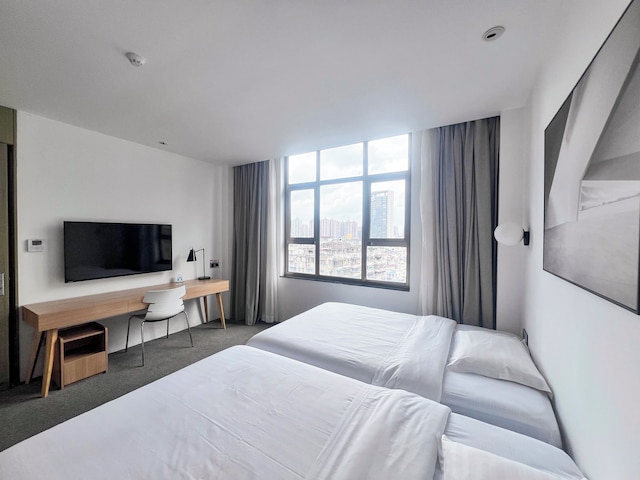 LN レジデンス グアンジョウ チャンディ - 広州交易会期間中、ホテルと展示センター間の無料シャトルあり (广州岭居创享公寓 (新爱群大厦店) - 広交会期間提供免費班車往返酒店与展覧中心)