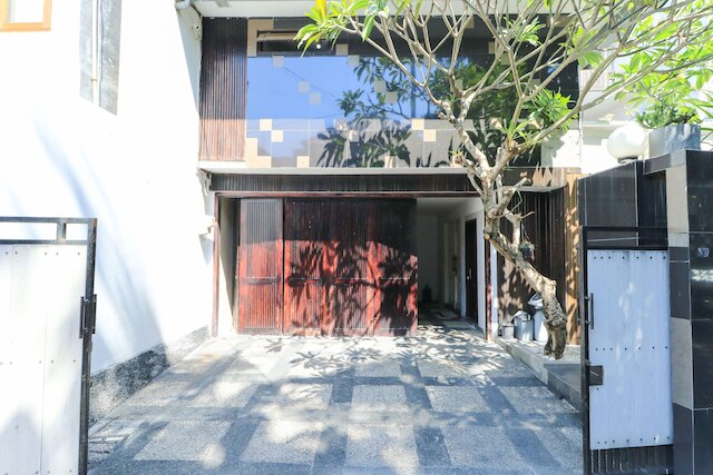 クブ カリ レジデンス