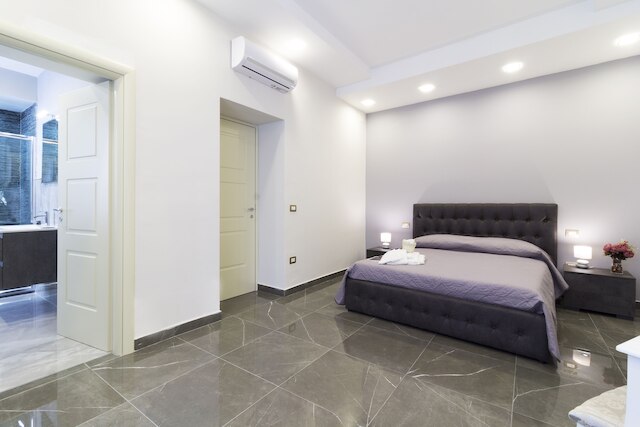 ポルト ルーム & スイート