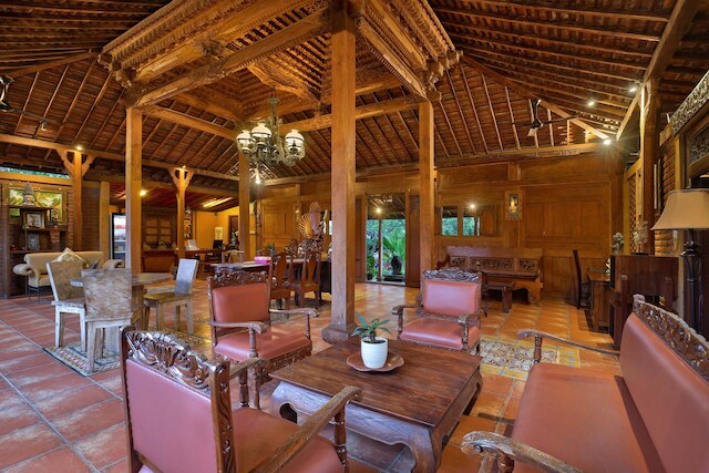 マヘ ガーデン イン アンド ヴィラズ