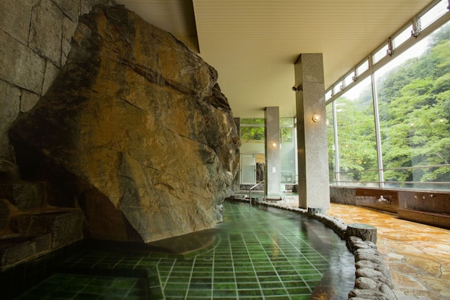 花の里温泉 山水館