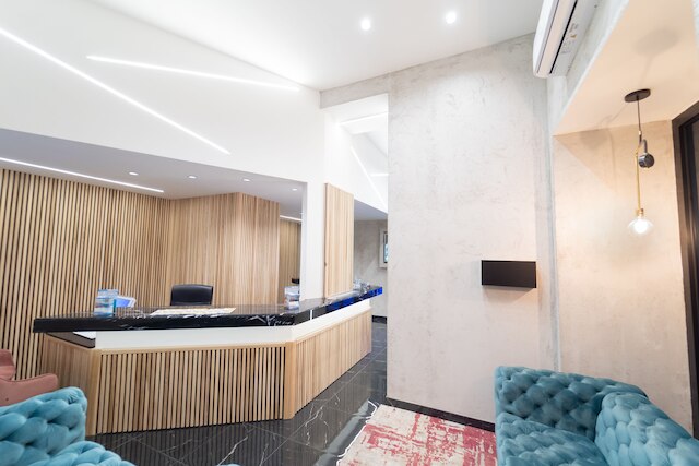 ル 4 スタジオーニ ダンテ H ナポリ チェントロ バイ ClaPa グループ ディスロケイテッド ホスピタリティ