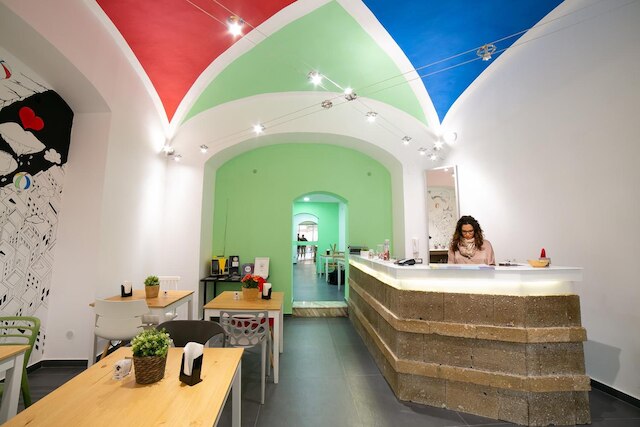 ル 4 スタジオーニ ダンテ H ナポリ チェントロ バイ ClaPa グループ ディスロケイテッド ホスピタリティ