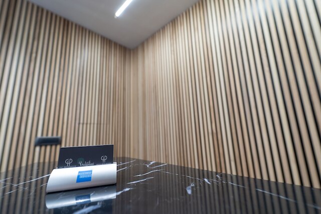 ロイヤル アート H スパッカナポリ バイ ClaPa グループ ディスロケイテッド ホスピタリティ