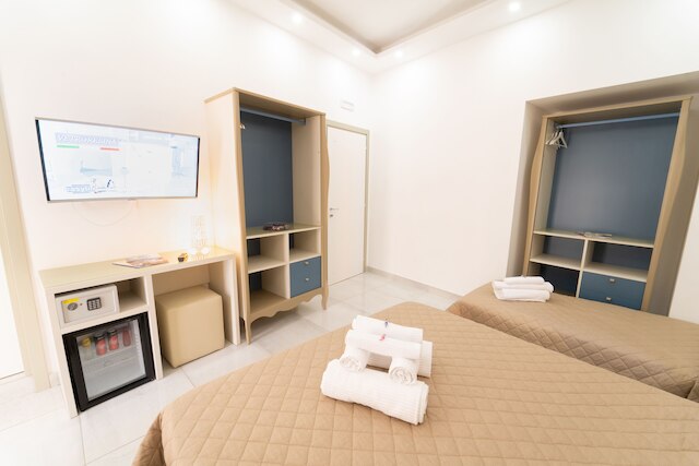 ロイヤル アート H スパッカナポリ バイ ClaPa グループ ディスロケイテッド ホスピタリティ