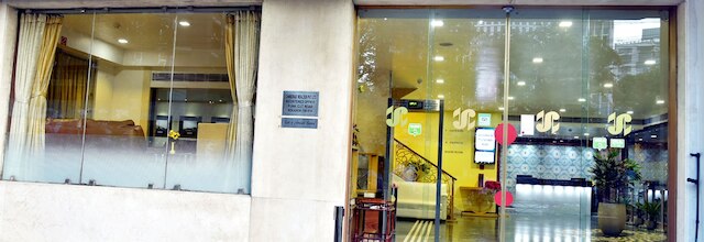 ザ セネター ホテル