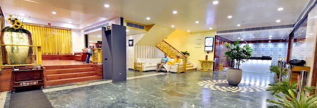 ザ セネター ホテル