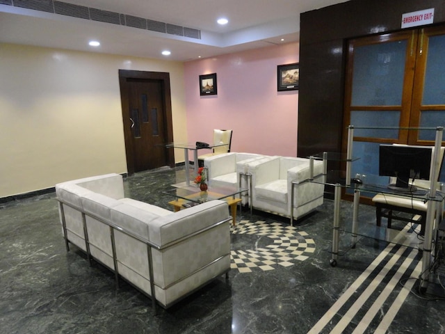 ザ セネター ホテル