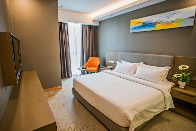 グランド フローラ ホテル メラカ