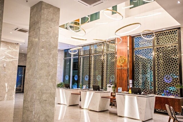 グランド フローラ ホテル メラカ