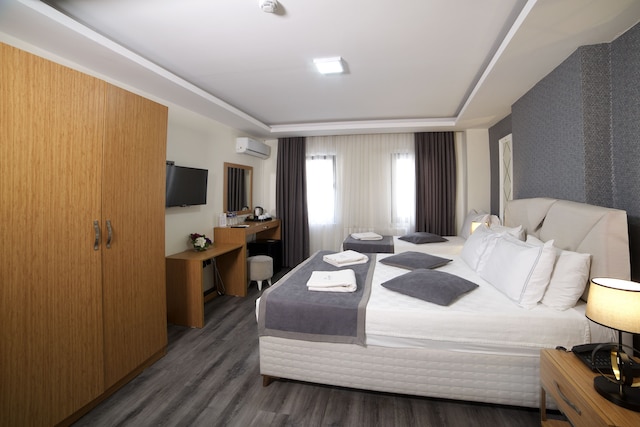 アルミナ イン ホテル