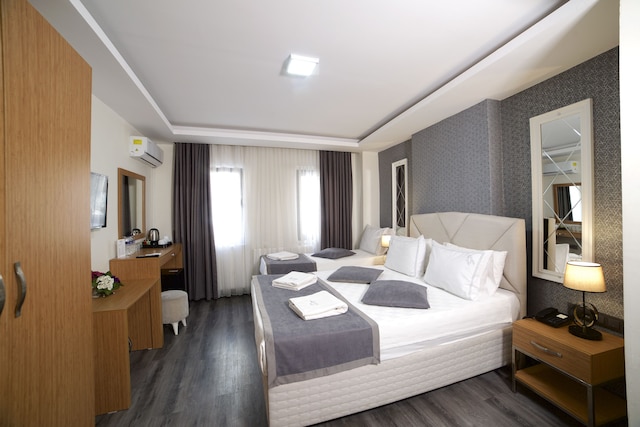 アルミナ イン ホテル