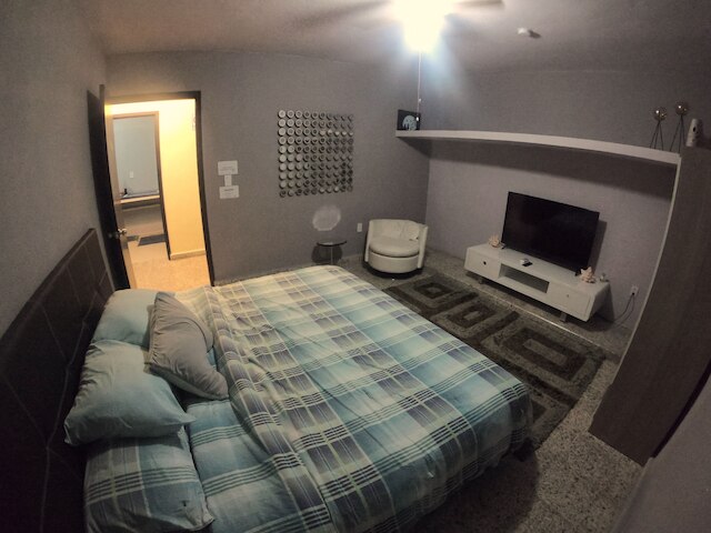 ロイヤル ハニー ホステル