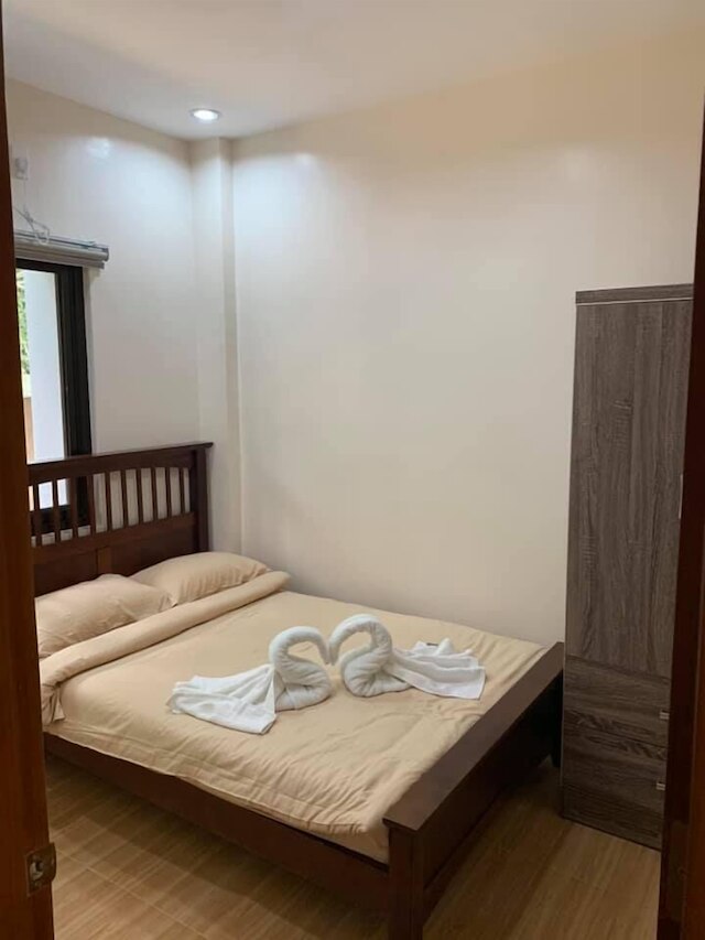 タタイ セセンズ アパートメント パンラオ