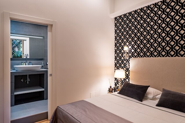 EBL ラグジュアリー ホーム