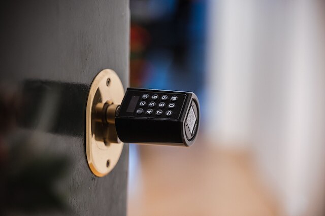 EBL ラグジュアリー ホーム