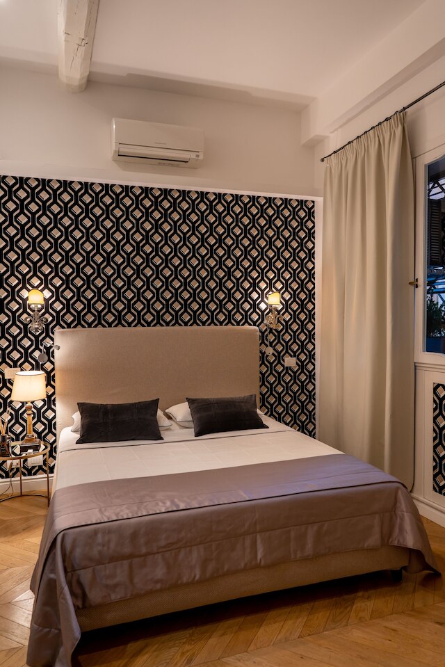 EBL ラグジュアリー ホーム