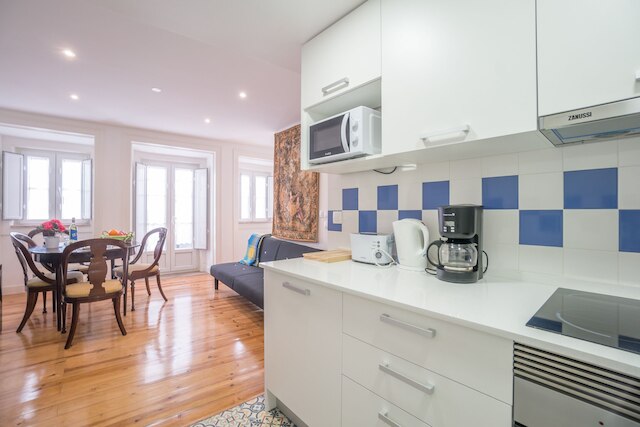 アタライア アパートメント 213 ファースト フロア